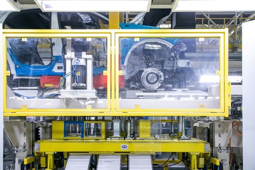 探索領克全球工廠 看得見的品質，看不見的極致